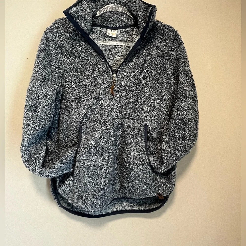 Fuzzy Pullover Front pocket Quarter zip adjustable neck sz M - Picture 9 of 13